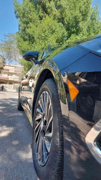 سوناتا هايبرد 23 وارد امريكي فول مواصفات عدا الفتحة 
جديدة السيارة ع ايدي مال جناي 
داخل ابيض مميز 
حادثها جاملغ ومرجعة عالبارد وبدون ايرباك  وبيها بارد تلحيضات بسيطة ع كد اصبع
الموصفات ✅️
داخل ابيض مميز
رادارات امامي وخلفي
كامرة دوارة 
تشغيل عن بعد
سستم سماعات 🔊 شركة boss 
نقاط عمياء
كروز سرعة 
شفتات ستيرن
كشن كهرباء امامي 
شاشة كبيرة 🖥
سياقة ذاتية 
⚠️ملاحظة السعر 170
السيارة مكانها بغداد الدورة 
غير متواجد عالفيس  مكلف بالنشر 
للاستفسار الاتصال على الرقم *********** اتصال واتس اب
