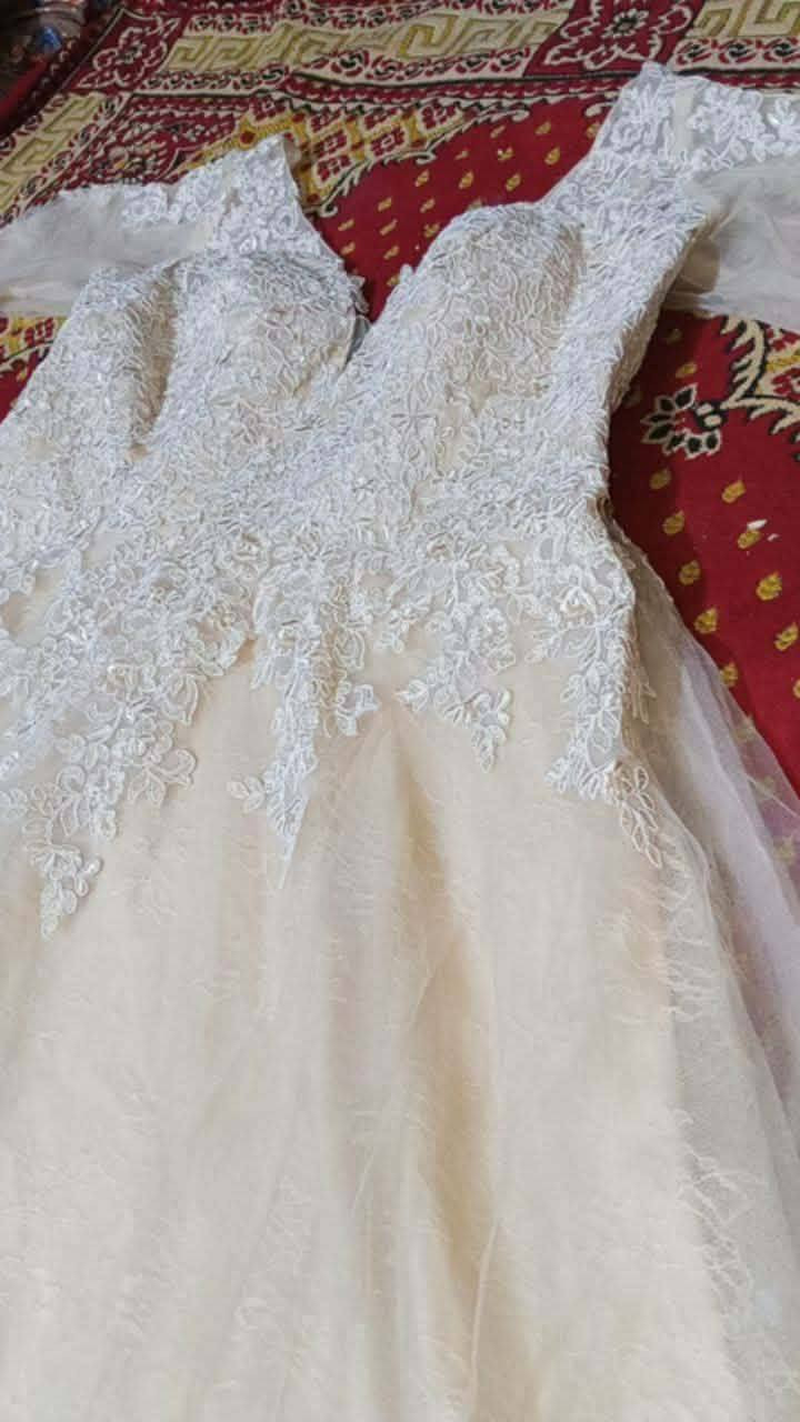 مرحبا طباخ للبيع سعره ٢٠٠  بدله طلعت بلامزون سعره ٣٠ لبيل


**إذا كنت صاحب هذا الإعلان وتريد حذفه لأي سبب، رجاءا أرسل رسالة إلى الدعم الفني**