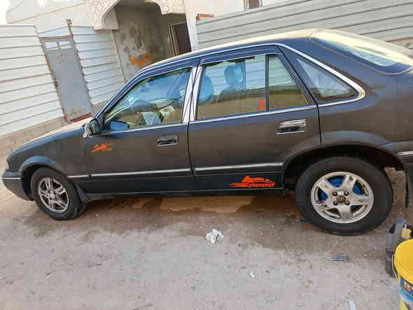 سلام عليكم برنس فراشه للبيع محرك مسكر  موديل 97 سنويه 26 رقم بغداد سعر 33 بيهه مجال اتصال على   رقم ***********
