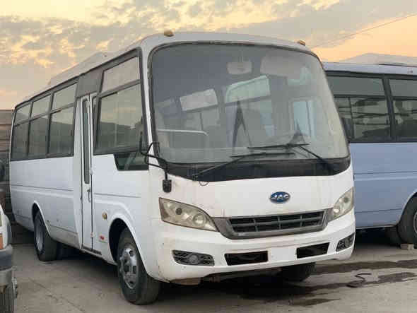 السلام عليكم باص جاك صيني 2013 30 راكب مال مزاد وزارة الداخليه شغاله جاهزه مكان بغداد جسر ديالى الجديد للاستفسار 

‭0774 866 4548‬
