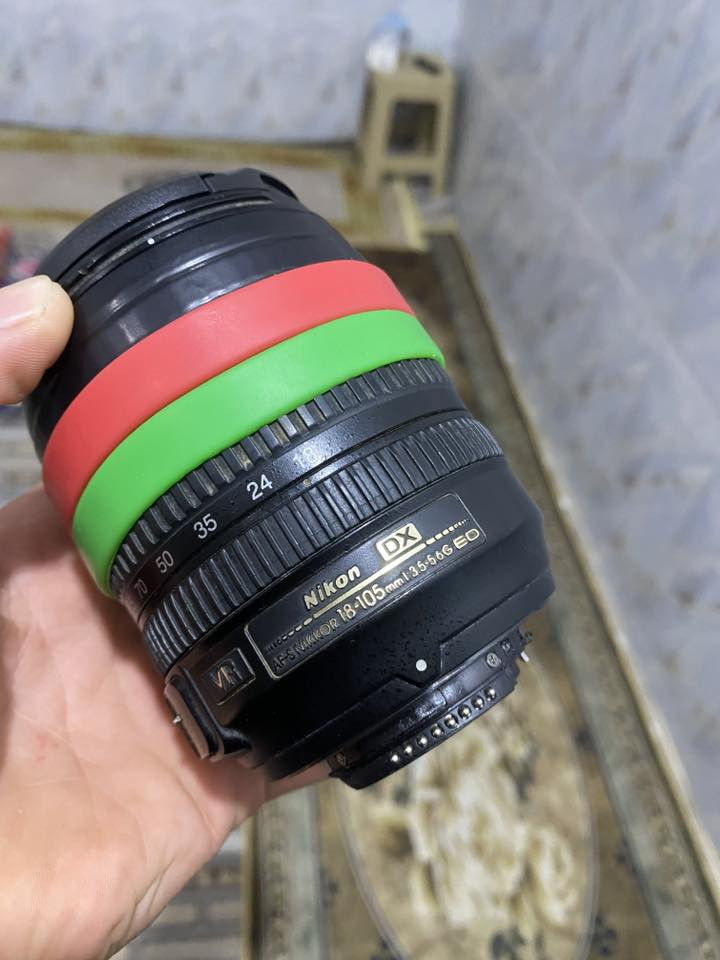 كامره نيكون 7100

ملحقاته 

بدي 

عدسه 18.105 الاصلية

شاحنه 

بطارية 

رام 32

حزام كتف 

درع حماية 
 
شاحنه

500 سعر 

للإستفسار***********
