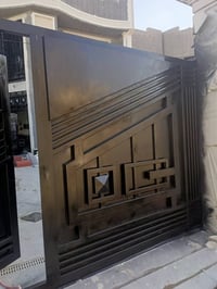 تنظيف شبابيك + صبغ للاستفسار الاتصال ع رقم 07718619910 شغل ٣ مراحل درج...