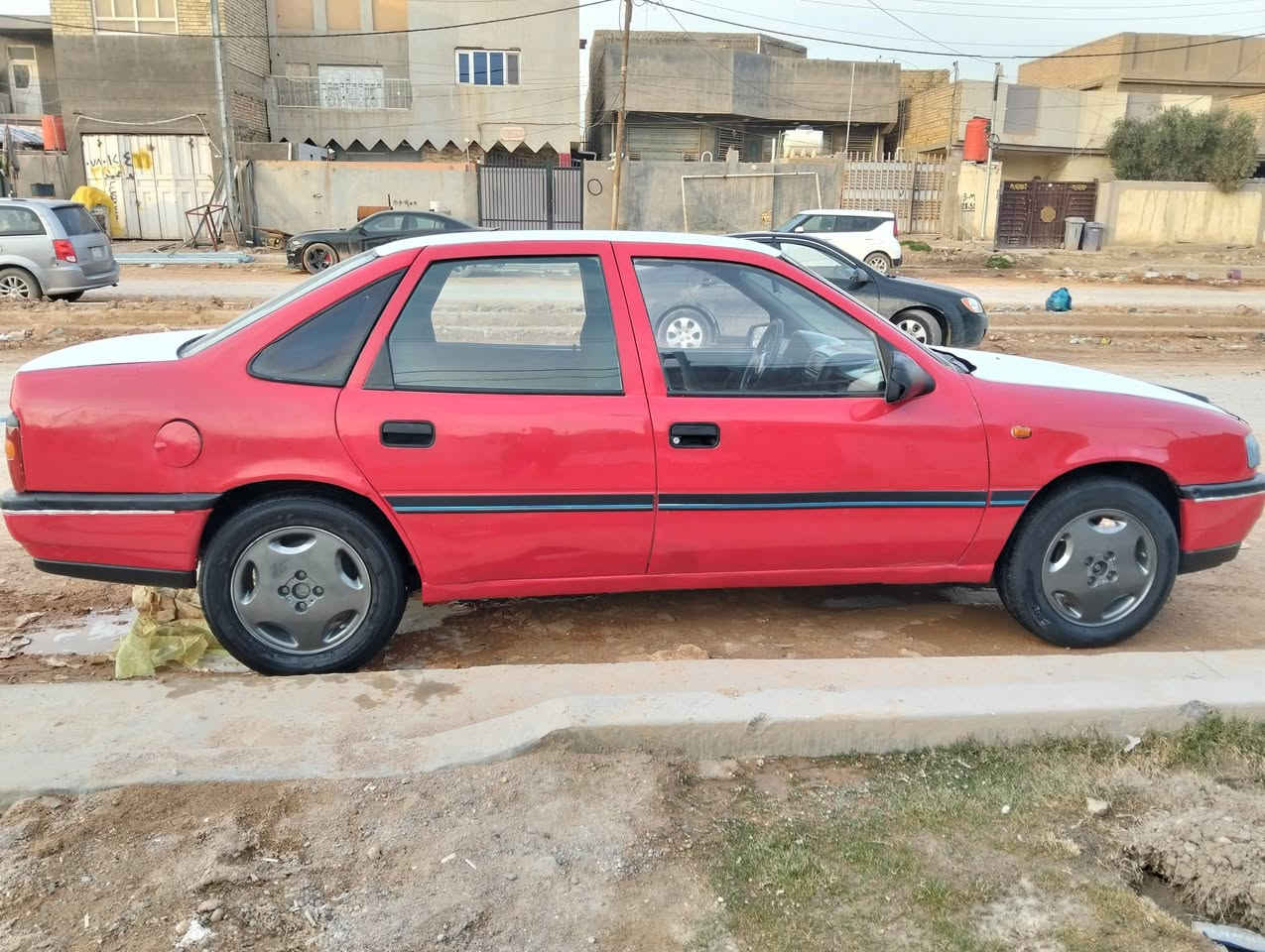 اوبل فكتره موديل 92رقم نجف مكينة 1600مكينه جديده حداديه جديده كهربائيات كله شغاله تايرات جدد داخل جدد بطاين جدد داخل جديد موجوده في بابل السعر٫٫٫25٫٫٫ رقم الموبايل ***********
