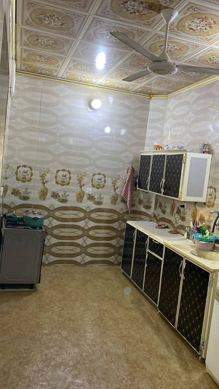 مشتمل للبيع المساحه 120 متر زراعي الجمعيه الثالثه الاتصال على ***********
