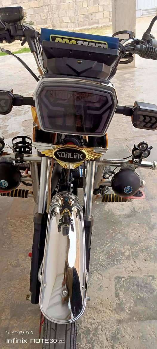 للبيع سولنك 24شكل 25 محرك اسود 200 بعده جديد للبيع ..‏‪0788 624 1543‬‏
