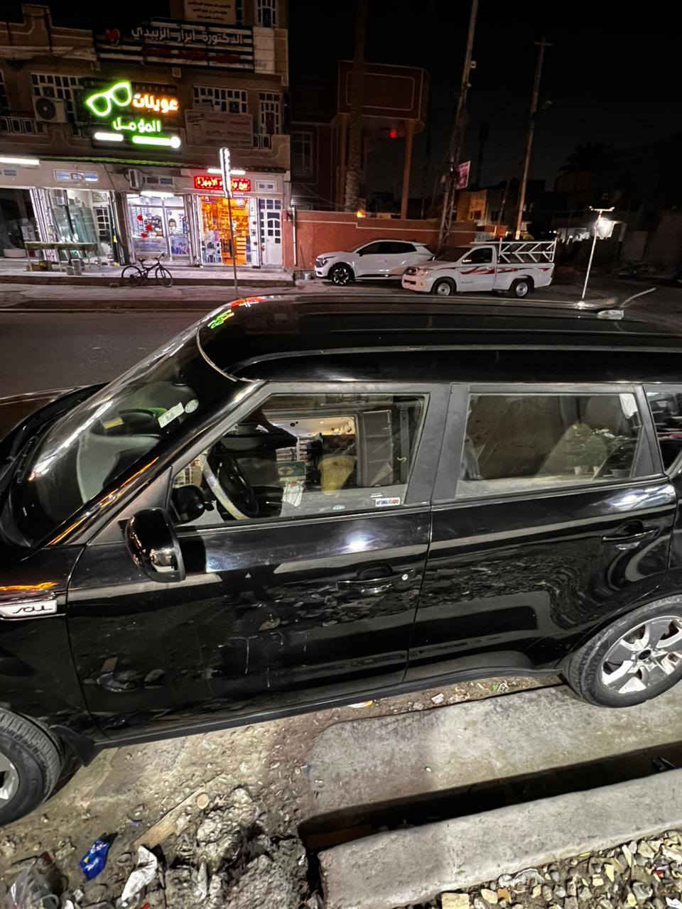 السلام عليكم
كيا صول موديل ٢٠١٨ 
سياره جاهز 
سعر118$
وبيها مجال
للاستفسار
***********
رقم السياره سليمانيه
سياره بأسمي
عنوان بغداد الشعب
