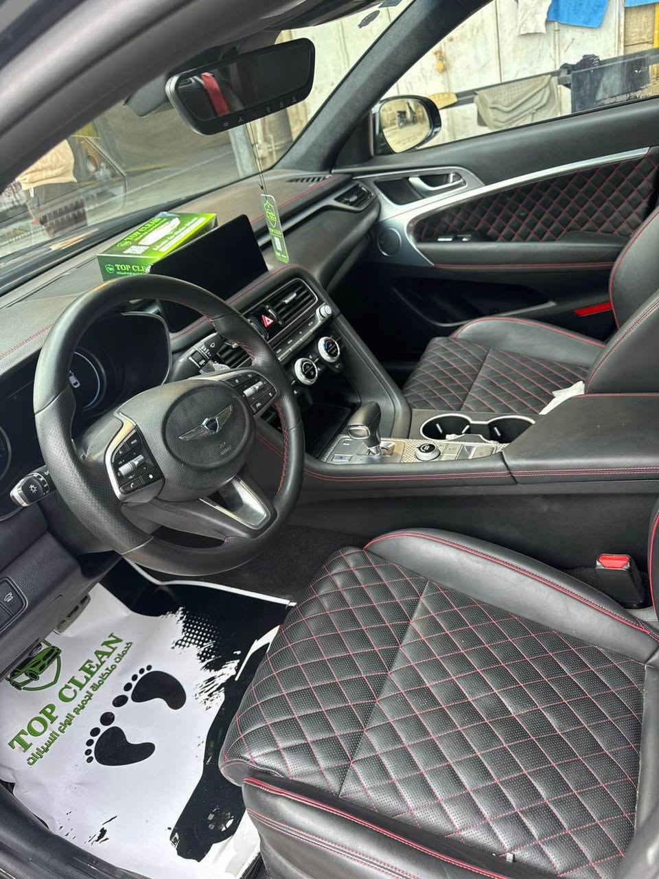 جنسيس G70 برستيج سبورت
موديل 2023 ماشيه 18 ميل بعدها ع مشي امريكا حادث السيارة موضح بالصور صبغ قطعتين جاملغ و بنيد و شويه بارد ايرباك دركة فقط 
السيارة 6 سلندر تو ويل فول مواصفات 1/1 اربع كامرات 5وضعيات قيادة داتا شو تدفئة تبريد كشن بانوراما حساس امامي خلفي و باقي المواصفات معروفة
تصليح درجة اولى و كل القطع تبدلت وكالة و مكفولة من اي عطل او اي مسج بشاشة الاعطال
السعر 230$ 
مكان السيارة بغداد
*********** بغداد, العراق
