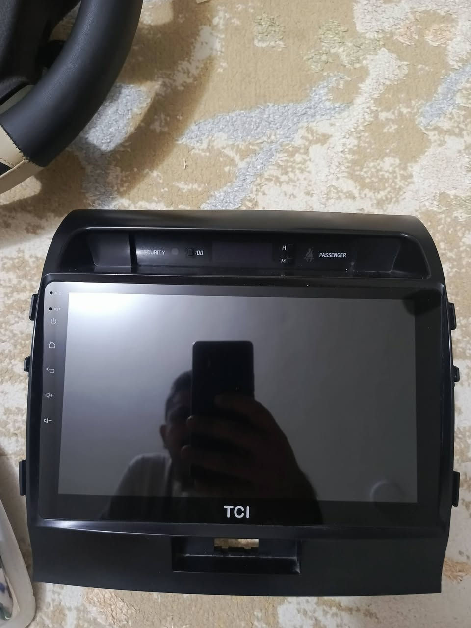 السلام عليكم/ غراض لاندكروز اصليات اوجدد تفصيخ للبيع للاستفسار ***********
