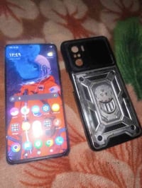 بوكو F3 فيس ايدي كامره بصمه شغال  لا مفتوح ولا مصلح  ذاكره ٢٥٦  معالج ...