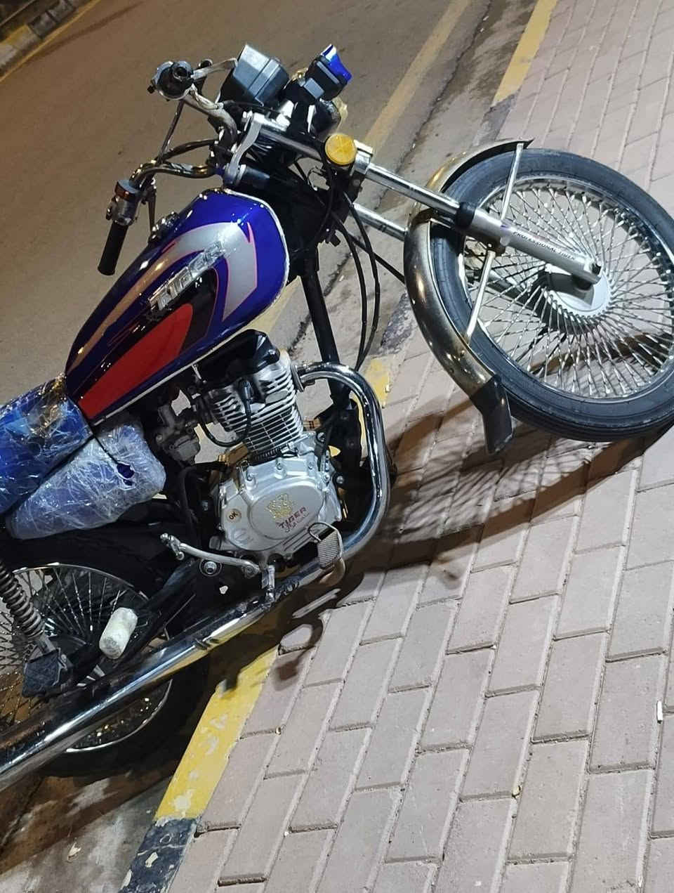 ماطور تايگر 2021 نضافه گدام العين السعر 450وبي مجال الرقم ***********

