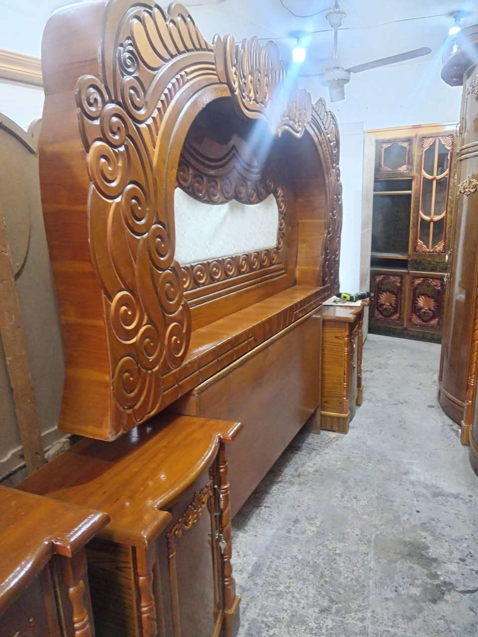 للبيع غرفه صاج ملحق تسكام ٨٥٠ الرميثه مجاور اهل الذهب *********** ابو وهاب النجار
