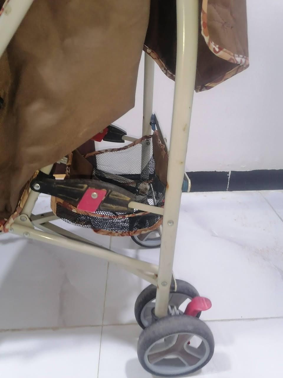 أغراض طفل للبيع اسعار مناسبة مكان موصل توصيل موجود


**إذا كنت صاحب هذا الإعلان وتريد حذفه لأي سبب، رجاءا أرسل رسالة إلى الدعم الفني**
