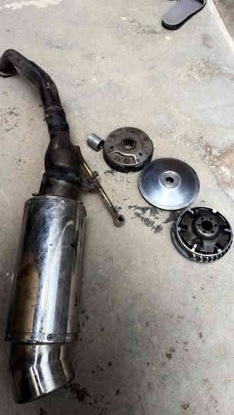 08/09كلجات خلفي ومامي وصالنصه رياضي صوته طرب للبيع ***********
