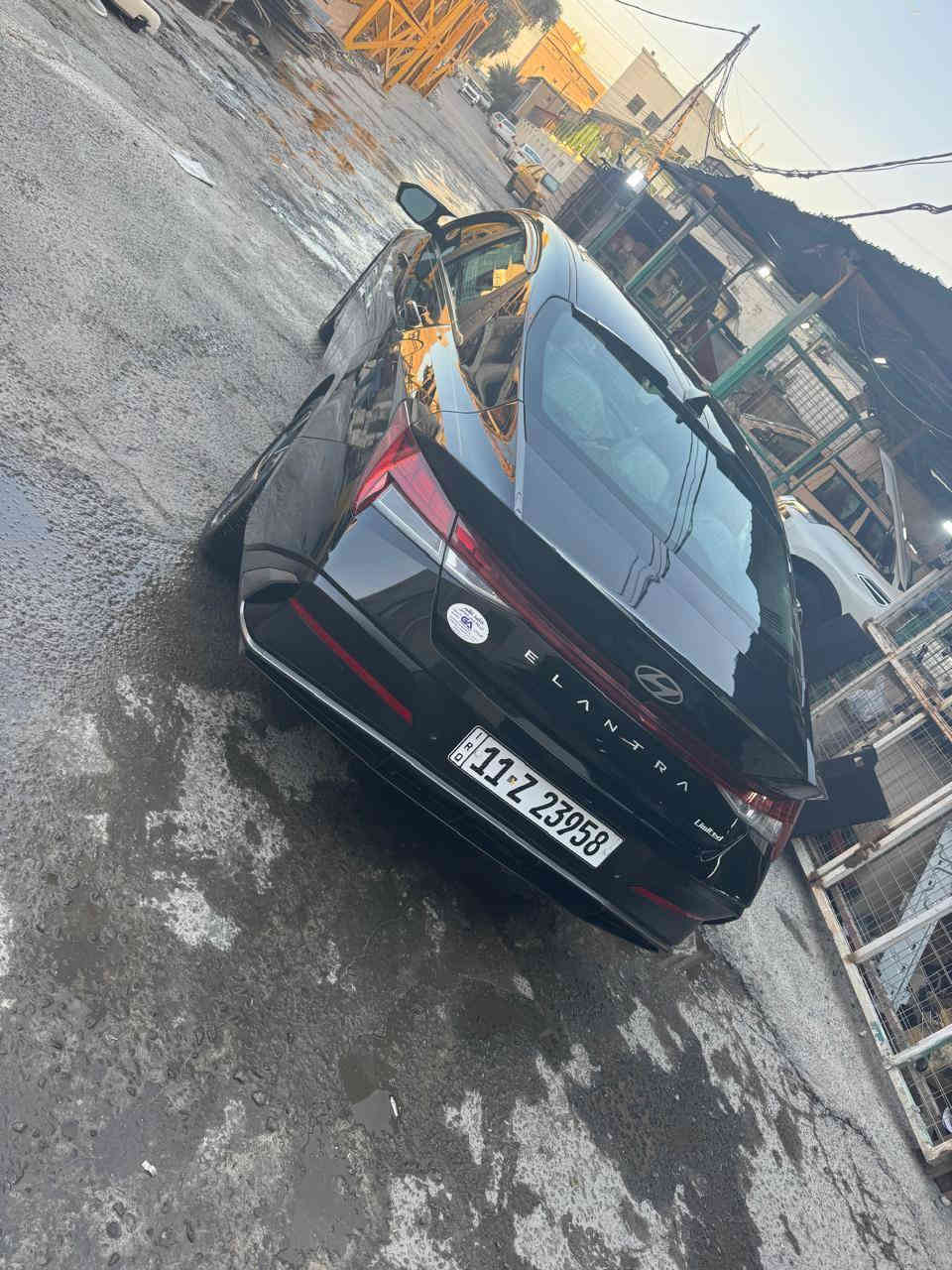 السلام عليكم النترا للبيع موديل 2024 لون اسود فول مواصفات فتحه سقف بانوراما 5 كامرات كامرة360 درجه وارد امريكي ما بيها ضرر ولا قطرة صبغ السعر 185ورقه وبيها مجال للاستفسار *********** متوفر واتساب بغداد
