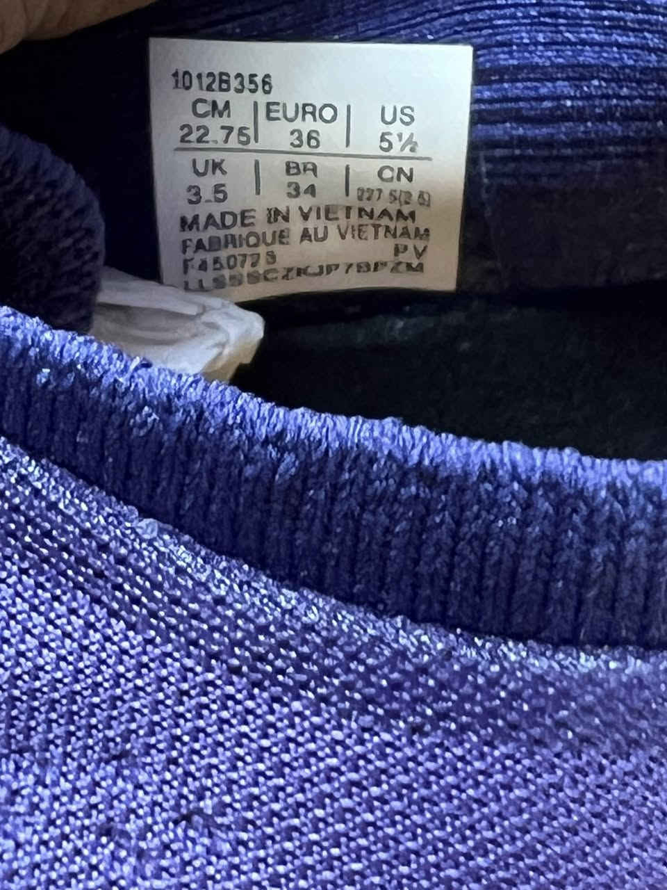 حذاء ايسز قياس 36 السعر 25 مع التوصيل


**إذا كنت صاحب هذا الإعلان وتريد حذفه لأي سبب، رجاءا أرسل رسالة إلى الدعم الفني**