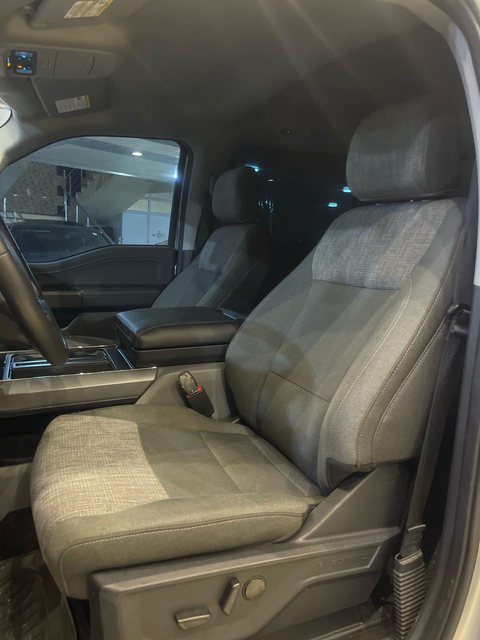 كلين﷽
‎‏‎ ⚜️للبیع

‎‏‎‏⚜️ FORD F-150 XLT ⚜️ / 2023

للبیع فورد f150

مودیل ; 2023 

مواصفاتها XLT : سبورت السياره👇

محرك: 8 سلندر 🔥🔥

محرک:5.0 

باب طويل بدي قصير 

كشنات كهرباء 

قاصه دشبول

بريك بصمه

سبير منازل

لايت  LED 

اوتو ستوب 

شاشة الكتروني 📱

التحكم في وضعيات القيادة 🔥

رادارات (خط مسار * جانبي * خلفي)☑️

تخم حساس ✅

كاميرا خلفية🎥

رادار توقف ذاتي 

بلجكتور ليت بيلادي ◽️

تحديد مسار 🚦🚥

السياره جديده

 السیارە ماشیە 41 mi 

كلين

للأستفسار الاتصال على ; ***********
