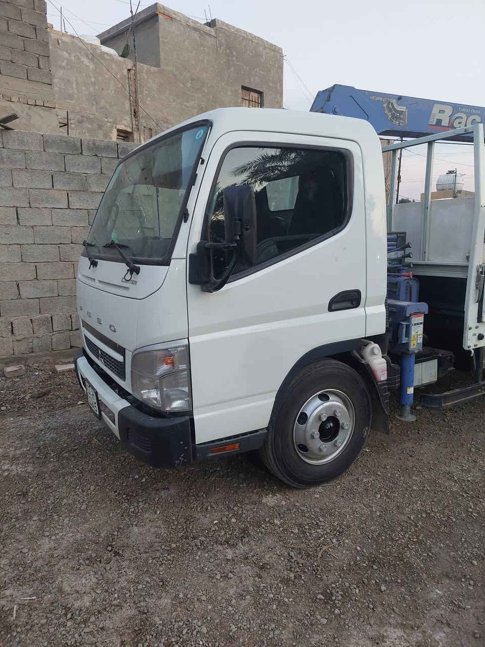 كنتر موديل ٢٠٢٤ بغداد كرين مخالف راك سلايتن الاكسل ضخم الشفت ثمانية برغي طول خمسة متر  مكصوص البدي اربع امتار ونص ***********
