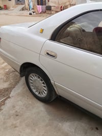 اللبيع كراؤن بطه منفصل موديل  94 السنويه منتهية بل 2019 السيارة مكفوله...