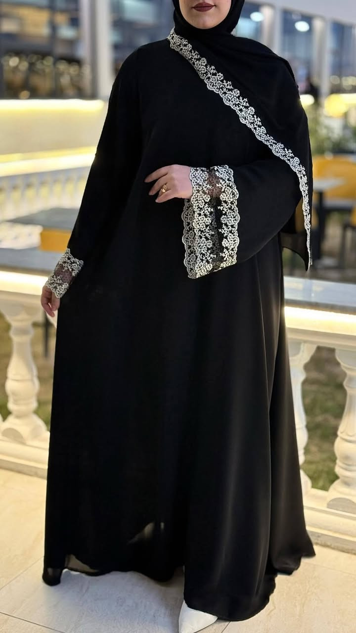 جديـٍْْNeWـٍْْد 💟 

عباية خليجية راقية مع شال (قطعتين)
تصميم يجمع بين النعومة، الفخامة والرقي 🖤
متوفرة قياسات وكمية محدودة 

كل تفصيلة بيها تحچي عن أنوثة متوازنة وحضور ما ينسى ✨

#العنوان_الأنبار_عنه


**إذا كنت صاحب هذا الإعلان وتريد حذفه لأي سبب، رجاءا أرسل رسالة إلى الدعم الفني**