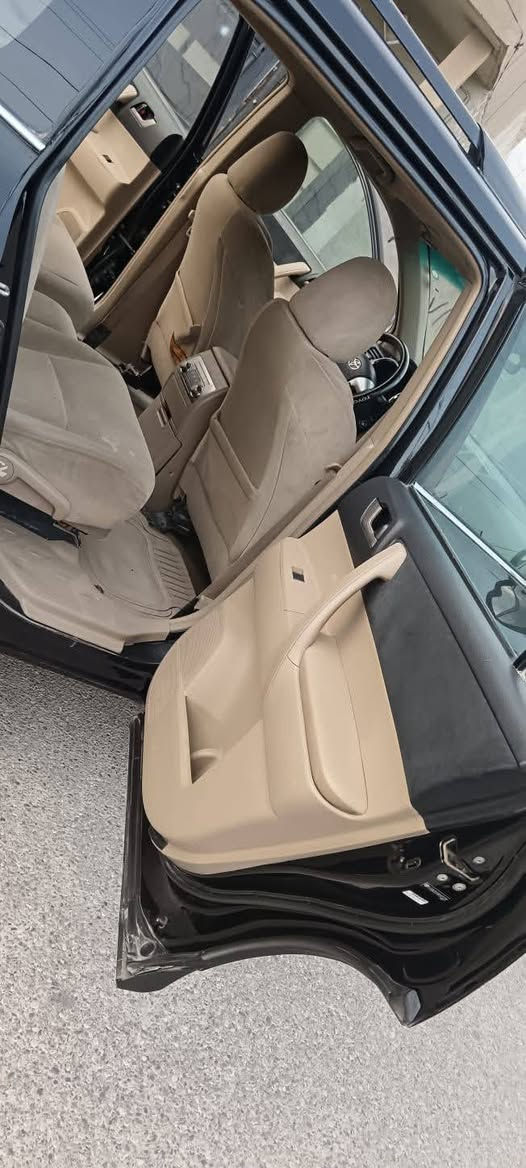 هايلندر2011محرك6صندق مبدل بلادي محركهابي صرف بسمي 155وبيهامجالمكاني كركوك
***********
