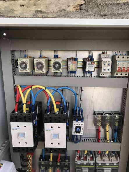 السلام عليكم شكرا ع قبول الاضافه في هذا الكروب اخوكم عقيل الكهربائي قضاء ابي الخصيب  مهيجران هذا نموذج او جزء من عملي واسال الله التوفيق والرزق لجميع لتواصل والاستفسار ع هذا الرقم *********** مستعد للعمل في جميع مناطق البصره
