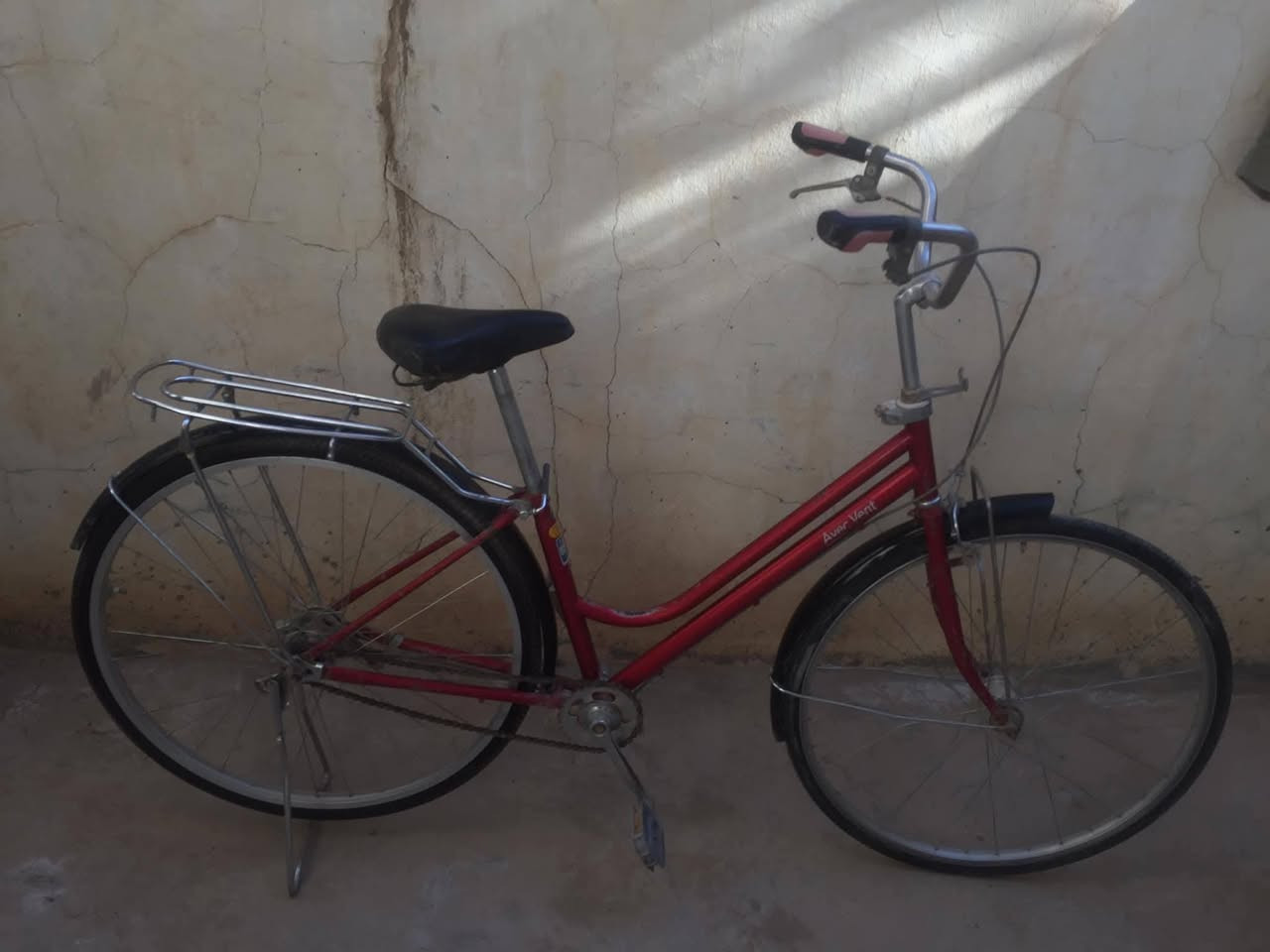 باسكل 27
نضيف 
شغال ما بي شي 
حساس الكدام شغال 
البيع 50


**إذا كنت صاحب هذا الإعلان وتريد حذفه لأي سبب، رجاءا أرسل رسالة إلى الدعم الفني**