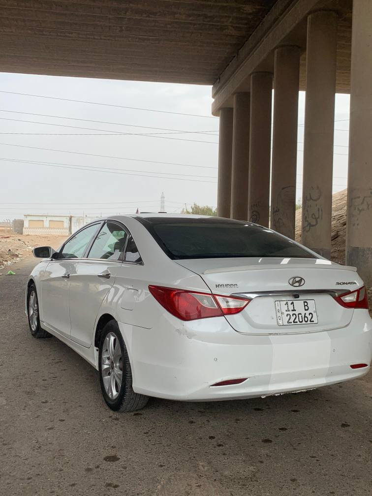 سلام عليكم سوناتا 2011 رقم بغداد بسمي تحويل ثاني يوم 
محرك 2400 لا تنقيص ولا تبخير 
بيها مكانات صبغ ابيع حزام بدون دواخل 
كير مكينه حداديه تخم تاير جديد سياره جاهزه 
كهربائيات تبريد تدفئه لايت زنون كله شغال 
السعر 93$ وبيها مجال
0788 178 2375 
مكان ديوانية ديوانية, القادسية
