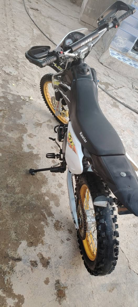 سلام عليكم دراجة قفاز كفاله عامه البيع السعر 1150وبيهه مجال مكينه 250CCمكاني ديالى الخالص سعديه الشط شراي تصل على رقم ***********مراوس حسب القناعه بوكسر ديوان
