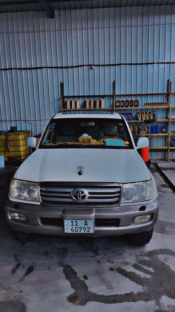 سلام عليكم للبيع لاندكروز ٢٠٠٧ اصل فول موصفات للاخير بيه حزام رشينه مكان الخطه بعدهي حته مامبولشه جاهزه السياره بيه بس شيال مال الكاردن نقص اما باقي مكينه كير تبريد حداديه عليه تخم بالون سياره حلوه مكانه ناصريه السعر ١٤٨ وبيه مجال بسيط كلش *********** رقم بغداد جديد
