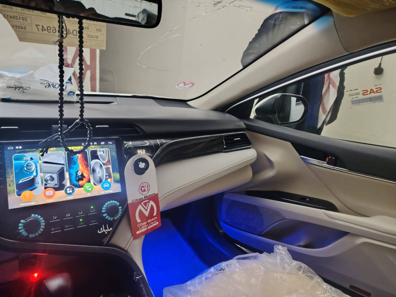 كامري 2020  LE   خليجي
كفاله عامه بدون قطرة صبغ  بدون حادث  
محرك  شرط
كير  شرط
كهربائيات  شرط  
رقم اربيل 
معروفه مواصفات LE 
سياره جديده جاهزه 
الف مذب عليها
السعر215 وبيها مجال 
عنوان انبار 
0781 701 0631
