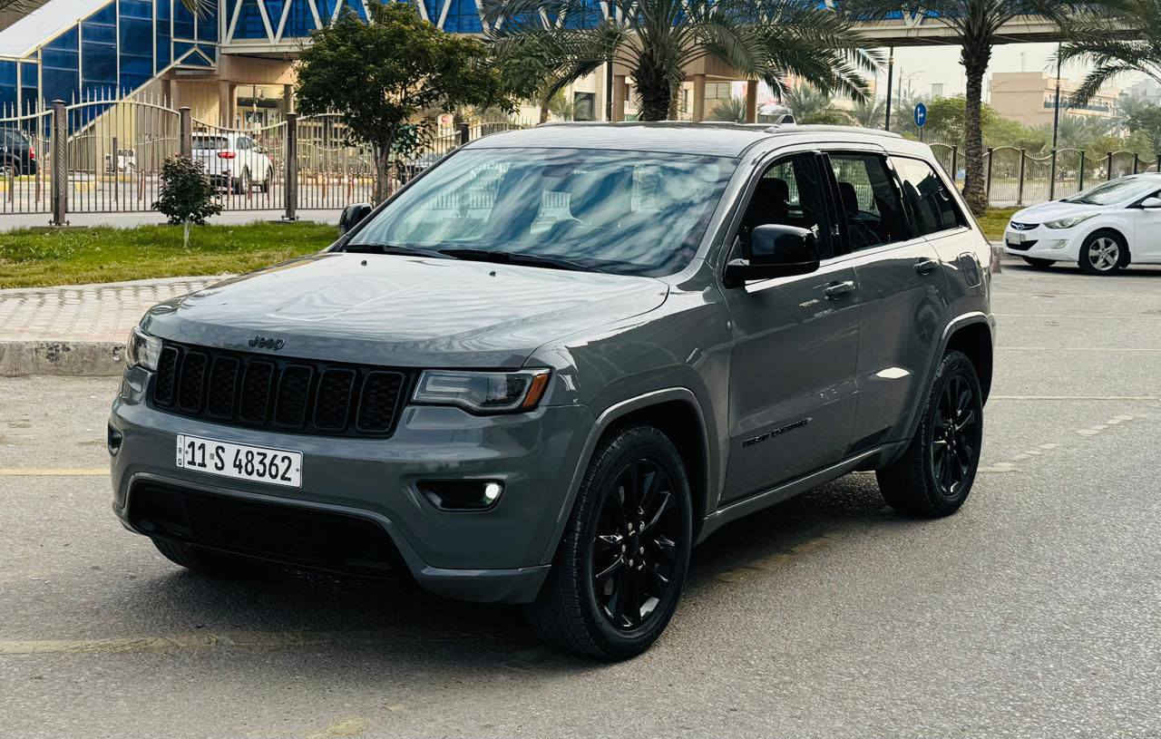 جيب موديل2022وارد  امريكي السعر 238قابل للتفاوض اللستفسار اتصال ***********حادثه جاملغ وبنيد بدون دواخل ولباقي كفاله عامه لون مميز سمنتي  مواصفات السياره بلاكتوب فول من عده الفتحه ماشيه39 بصمه بصمه ابواب شاشه رادار امامي و جانبي كشنات جلد هيتر استيرن تبريد تدفه كشنات ويل كب كروم جنطه كهربائية كامره توقف ذاتي مكينه 6V كشنات كهربايه حداديه جديده تخم تاير مكينه وكير مكفولات رقم السياره بغداد انكليزي بسمي مكان كربلاء كربلاء, العراق
