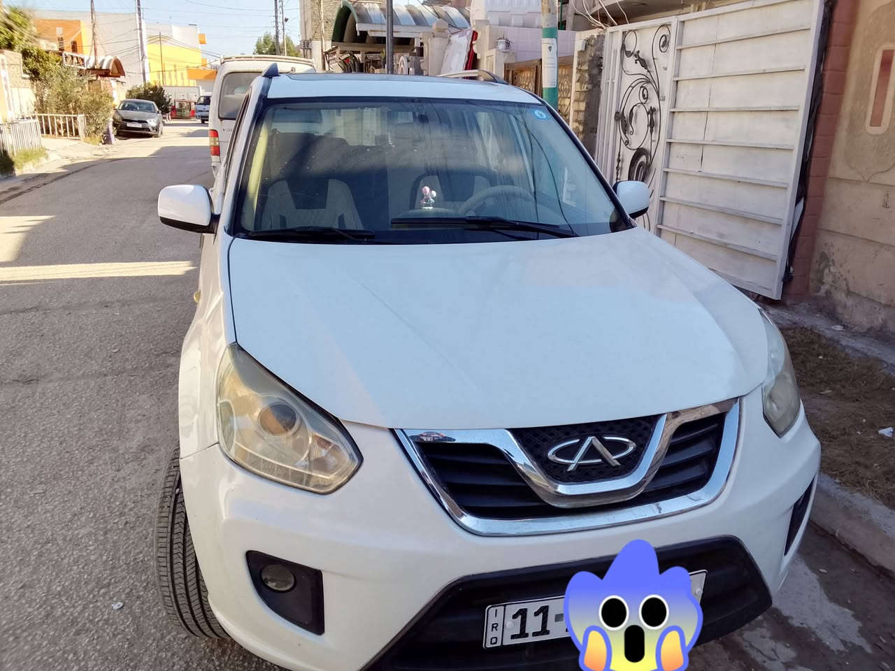 السلام عليكم
شيري تيكو 2014 رقم بغداد دولي شرط التحويل
سنويه لل30 هزه جديده 
السياره نظيفة
فول موصفات وكلشي بيه شغال 
كشاف ظبابي امامي خلفي 
مكينه وكير مكفولات 
تخم تاير وحداديه جيدة
غرفته نضيفه
وسعره 62 وبيها مجال بسيط
مكاني الدورة ابو دشير
***********
