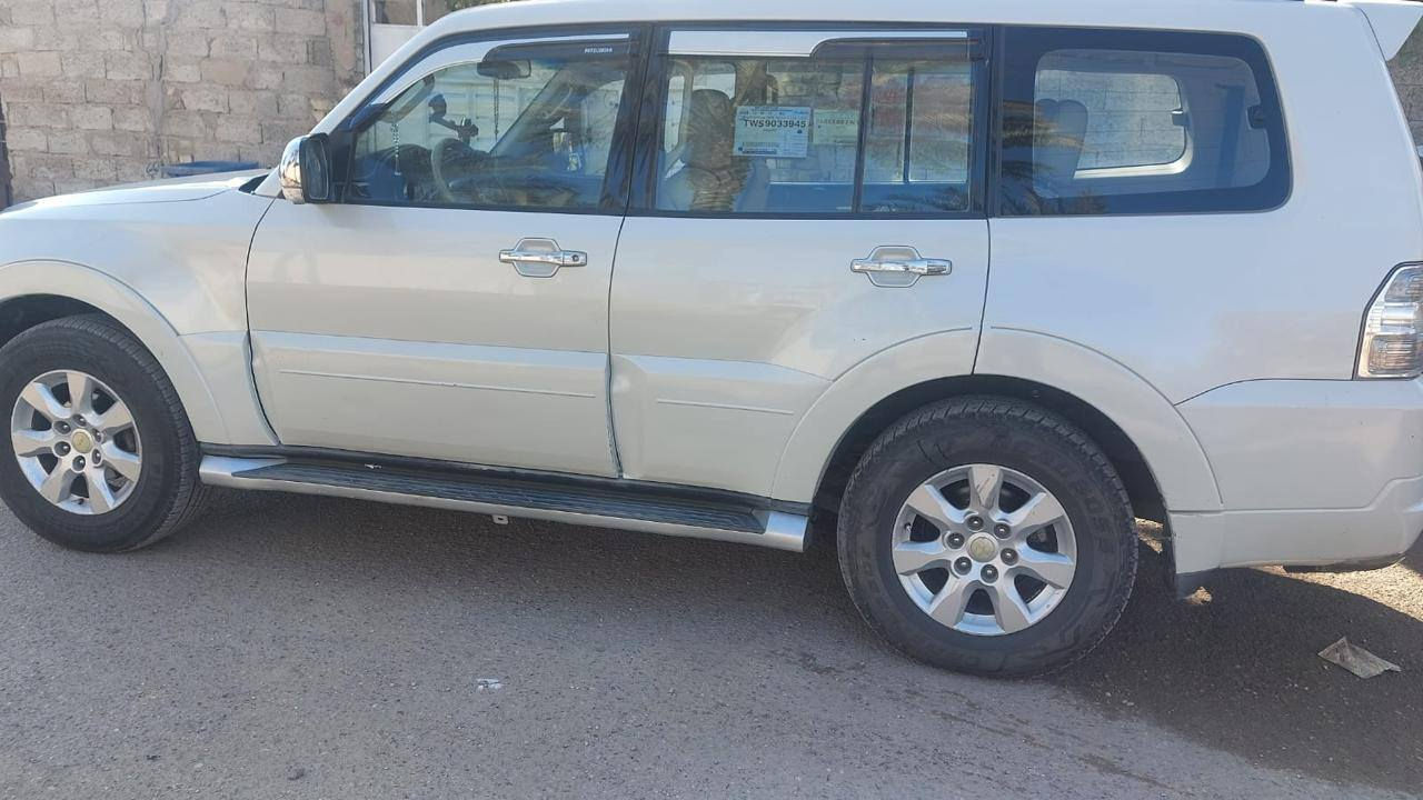 سلام عليكم باجيرو 2010 حبتور
فول موصفات كشنات كهرباء دمام بجم امحدث 2016  لايت عالي ناصي زنون كهربائيات كله شغاله محرك 3500 رقم بغداد بسمي بيه صبغ فقط بل جاملغ الامامي الأيمن السعر 137 مكاني بغداد ***********
