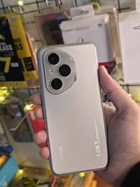 هونر 400 برو 5g • مستخدم • كامل ملحقات