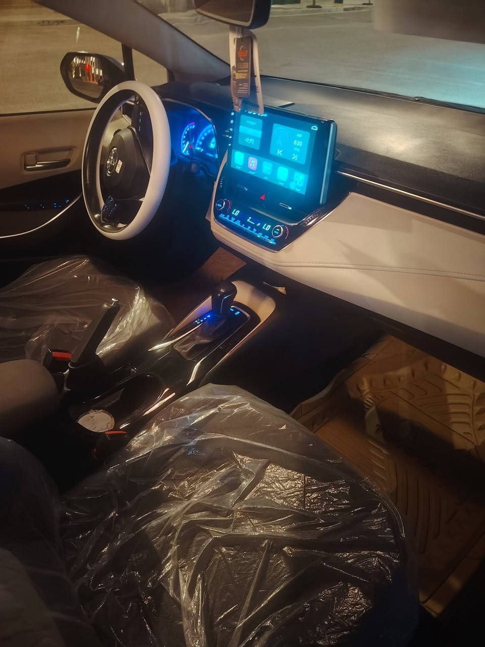 سلام عليكم (كورلا ساز)

 موديل 2022كفالة عامة فول مواصفات

 رقم أربيل وكاله وتحويل

 ماشيه62 تراي زيرو سعر 160 وبيها مجال بصيط

 مكانها كربلاء رقم (***********)
