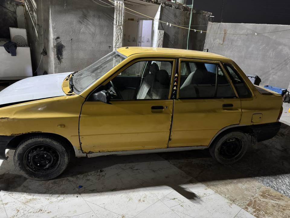 سلام عليكم سيايبه لبيع كير جديد مكينه بيه باخر
رقم احمر مكان بصره زبير 

سعره 6 ورقات

***********
