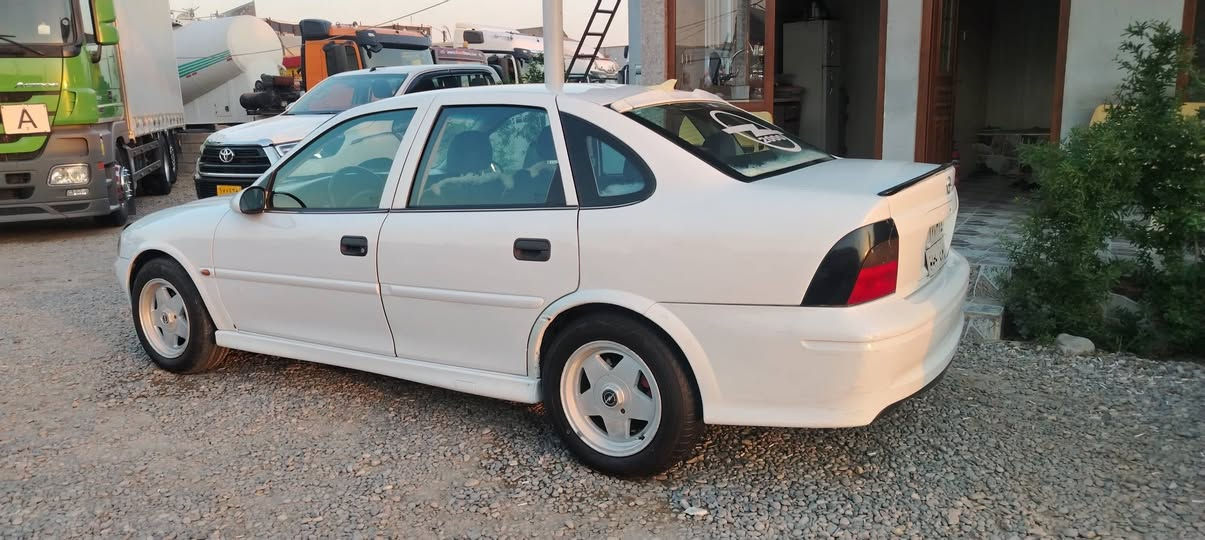 ئۆپڵ فیکترا مۆدیل2000 ئۆتۆماتیک تبرید هیچی پێوەنیە بۆیاغی نیە مکینە18ی کەپس سەنەوی بەسەرچوە 6مانگ***********سعر55گەڵاو معامەلە*********** السليمانية, العراق

