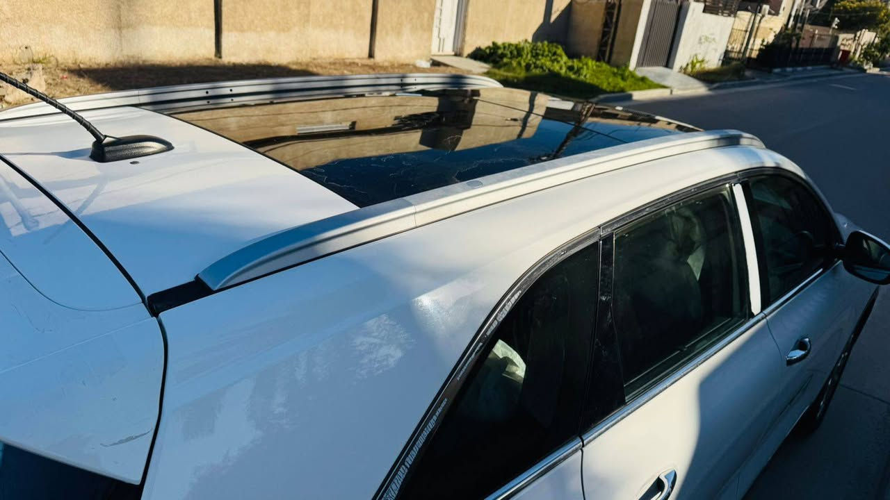 سلام عليكم سورنتو خليجيه  موديل 2018شكل 2020 فول مواصفات جاهزه السياره من كلشي ملاحضه (السياره دبل كود) السعر 238وبيه مجال مكان السياره بغداد الدوره الصحه رقمي ***********
