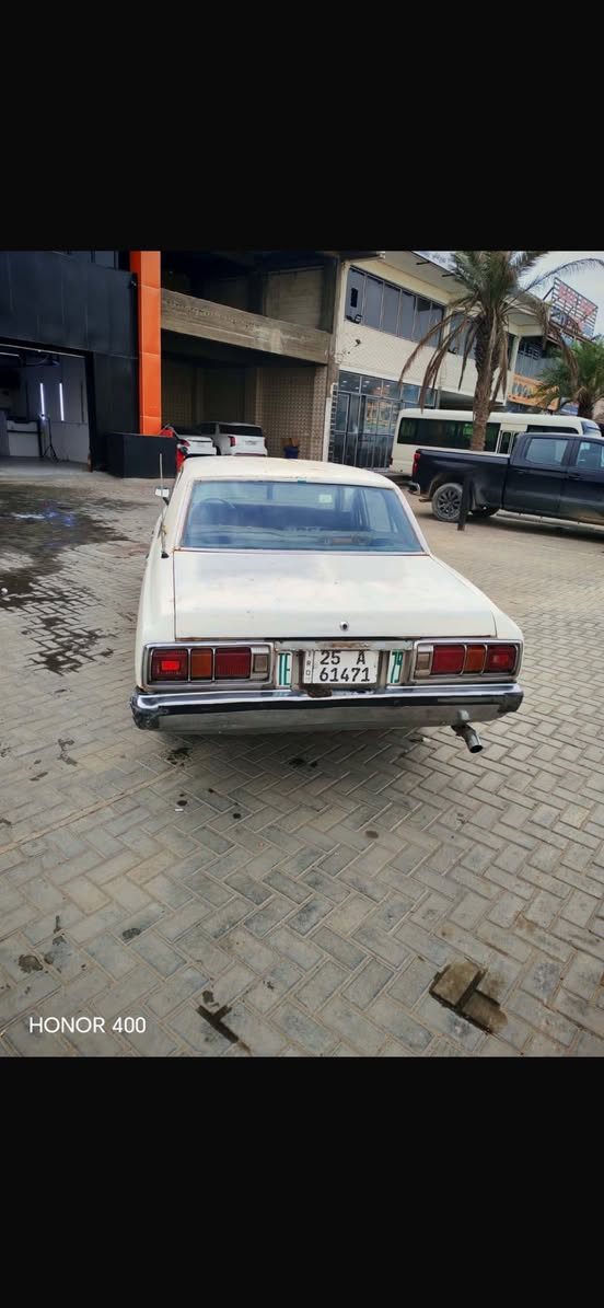 سلام عليكم
تويوتا كروان للبيع
موديل 79
رقم كركوك إنكليزي شرط تحويل 
عنوان بغداد

‏***********‏
