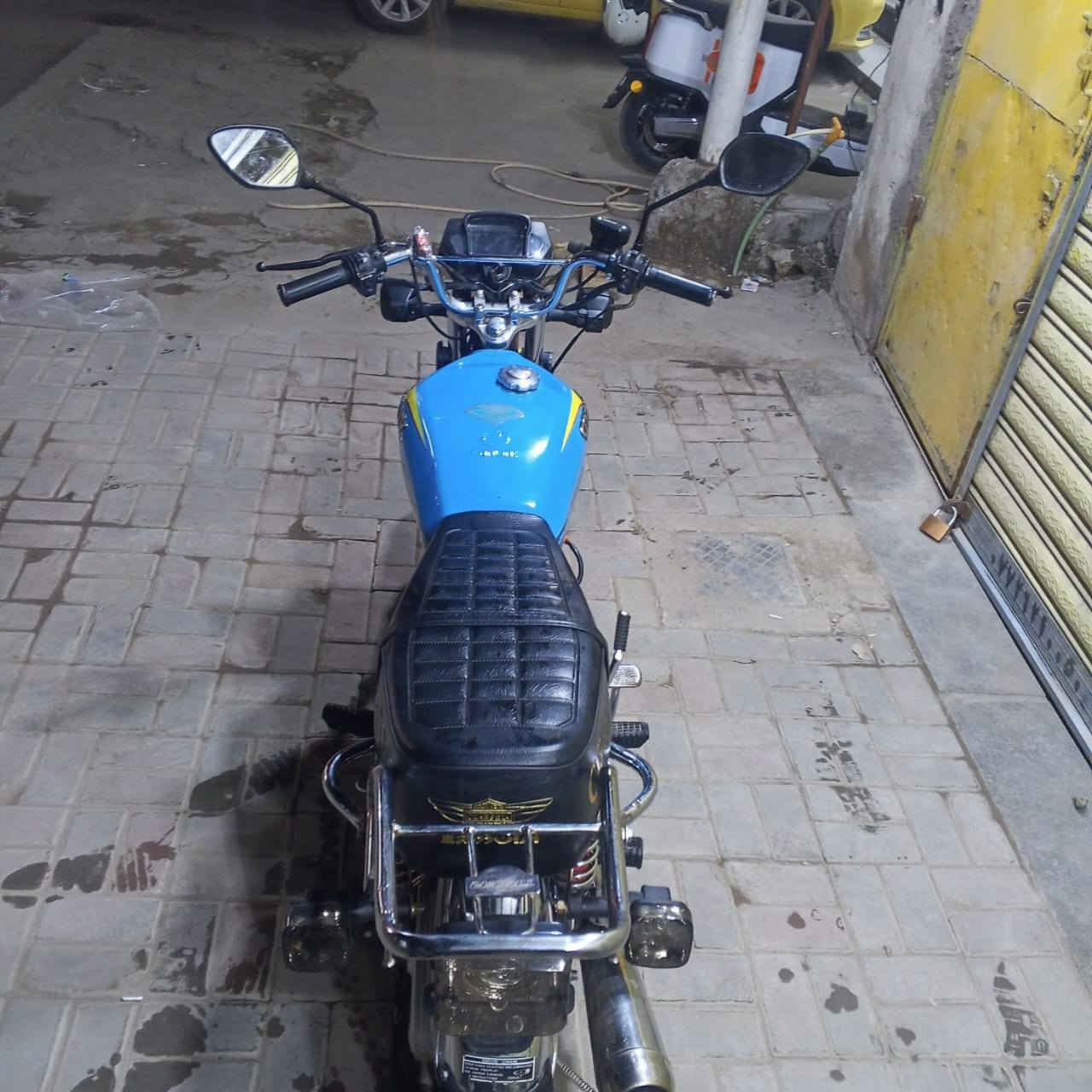 سلام عليكم دراجه سونك 5كير موديل 2024 عنواني كماليه السعر 650 وبيه مجال ***********
