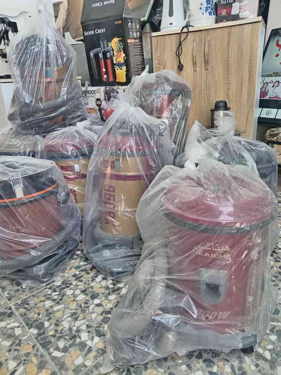 أللهم صلي على محمد وآل محمد الطيبين الطاهرين
تم وصول حاويه أثاث منزليه مستخدم اخو الجديد نضافه فول الماركه ياباني وخليجي
مكانيس هيتاشي ياباني باله السعر ٣٥ الف
العنوان كربلاء الحر القادسيه قرب الحديقه
واي استفسار ***********
