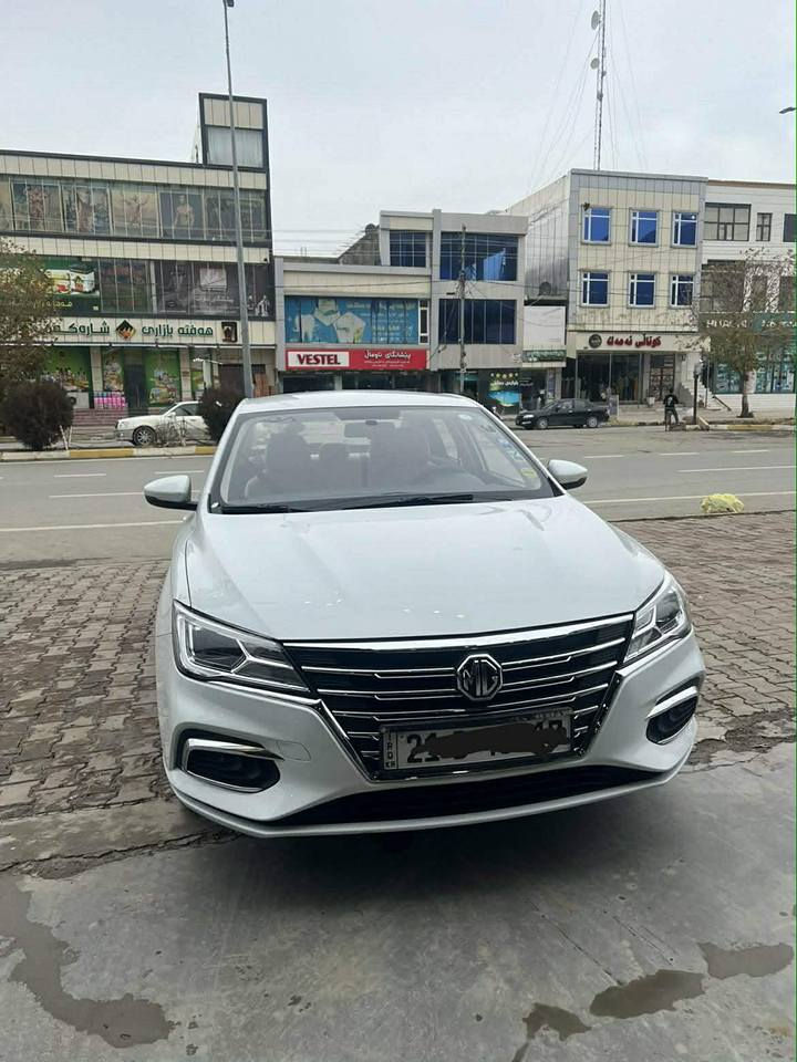 ئێم جی 5  - 2024 comfort کۆمفۆرت
ضمانن شرکە ٦ ساڵ
مەکینە 
کوشن و گاعی لۆکی تێگیراوە
2 بە سمە  ، شاشە ئایپاد ، بلوتوث ، سوکان فۆلیۆم
سفر سفرە تەنها ( 30000) کم ڕۆشتووە 
 تحدید سرعە ، 

   قفڵ مەرکەزی ،  کامێرە
 هیچ هیچی پێوە نییە سپی بەفری 
سعر 102
ژمارەی خاوەنەکەی 
*********** بنجوين, السليمانية
