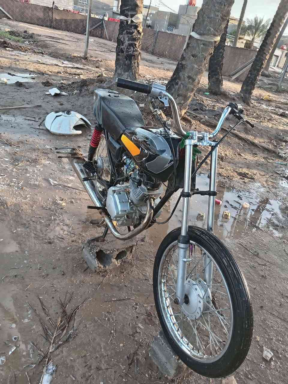 السلام عليكم دراجه نامه للبيع الموقع الحله بكرلي الرق*********** السعر 250
