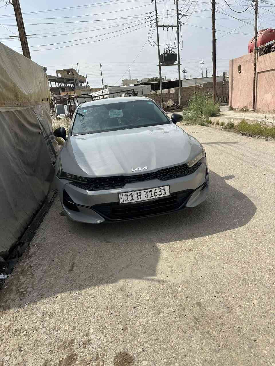 السلام عليكم    للبيع كي فايف موديل 2024 وارد امريكي  ضرر فقط حافه البنيد بيهه  صبغ بدون تبديل ليبل واحد السياره ماشيه 16الف  محرك 1600 تيربو فئه جيتي لاين دواخل احمر ابلاد استيرن كسر سياره كلش حلوه لون سمنتي مميز رقم بغداد بسمي تحويل مباشر السعر 188وبي مجال مكان السياره ذي قار الرفاعي /***********/***********
