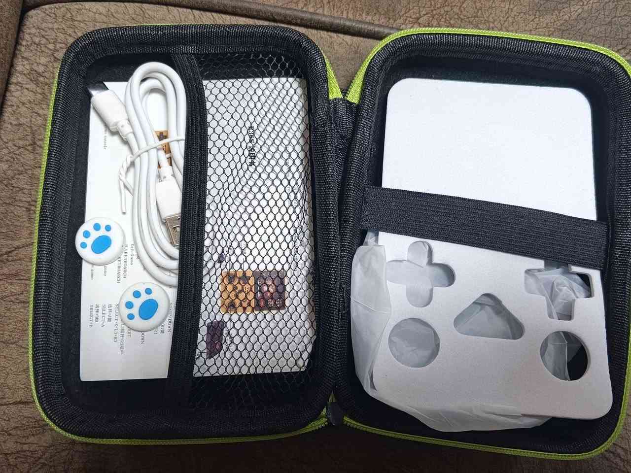 R36s  جهاز ريترو بيه العاب قديمه تقريبا بال40 الف لعبه لحد البلي ون مكان بغداد سعره 50 الف بغداد, العراق


**إذا كنت صاحب هذا الإعلان وتريد حذفه لأي سبب، رجاءا أرسل رسالة إلى الدعم الفني**