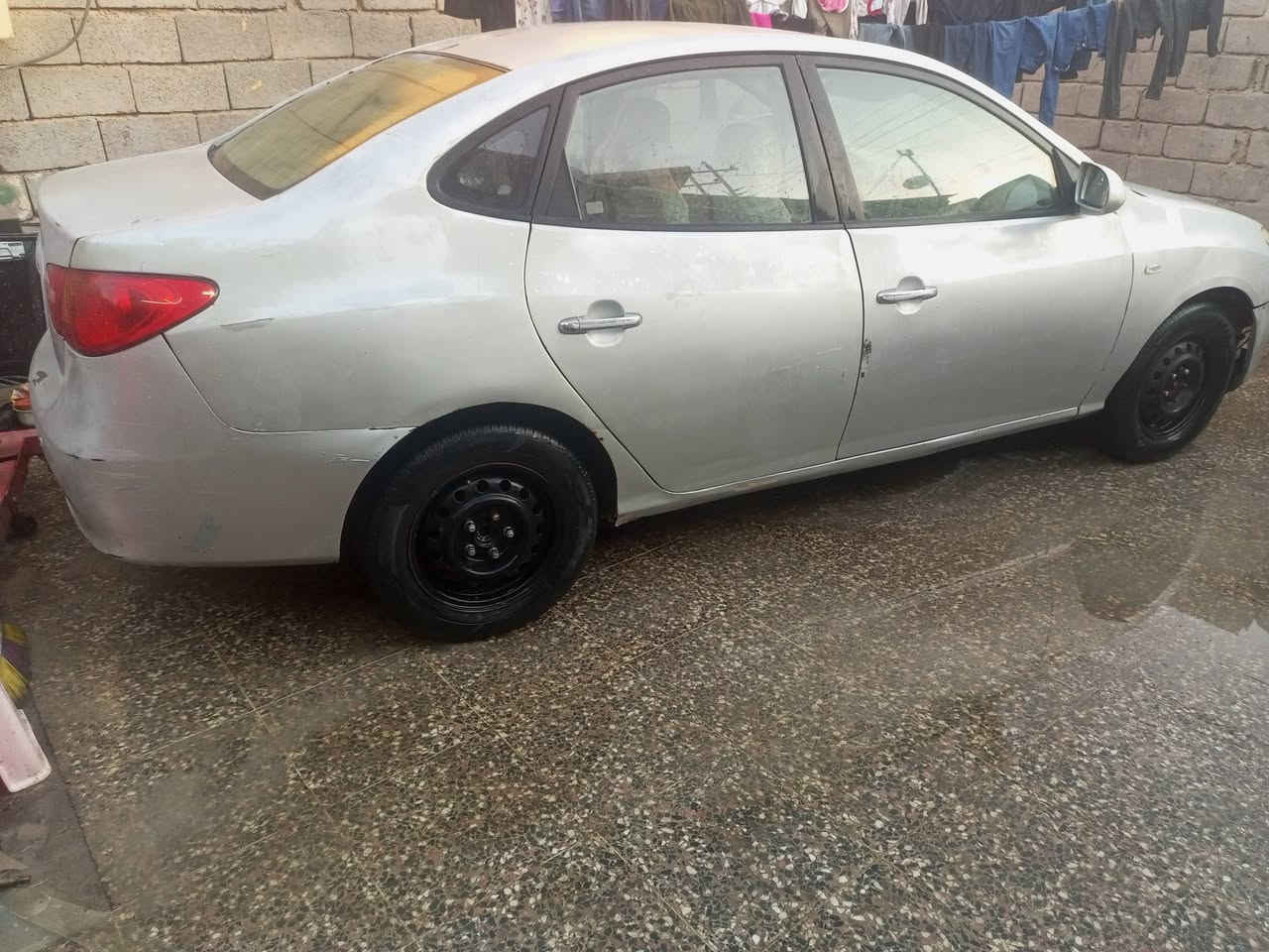 النترا ادوات  2010 كصه جنطه محرك. 2000 تبريد شغال السياره جاهزه بس صبغتهه جارده بيع او مراوس باحدث وانطي فرق السعر. 35 العنوان بصره ***********
