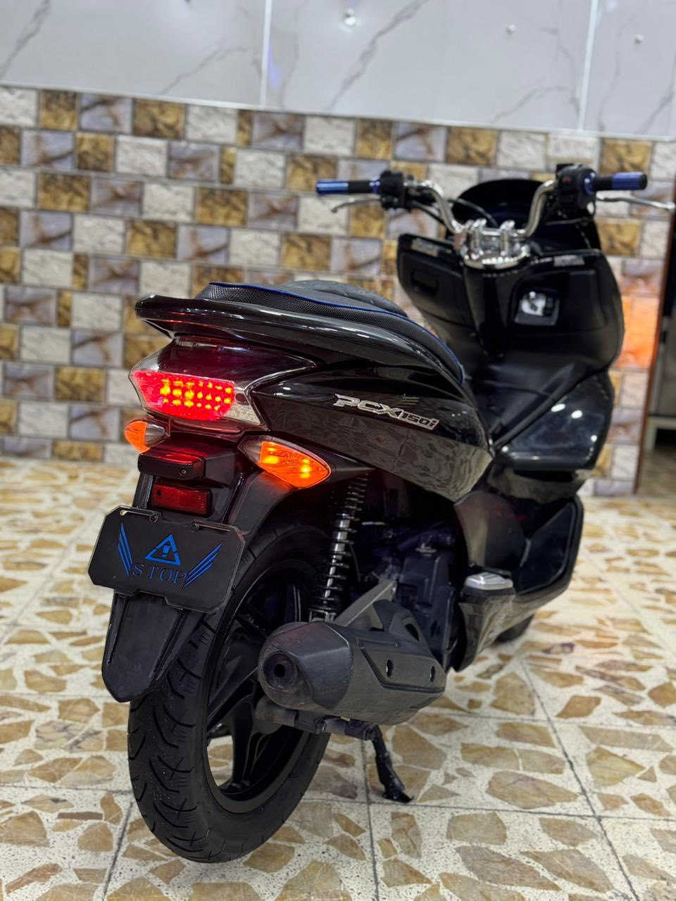 سلام عليكم PCX جيل اول ياباني

مكفوله من التاير للتاير شرط كفر ومكينه بلادي 

ماشيه30الف ☑️ 

مكينه 150☑️ 

حساس زدحام ☑️

حساس ستان ☑️ 

مابيه اي نقص شرط المكينه اذا مفتوحه ترجع الدراجه السعر مليون300 وبيه مجال بغداد الكرخ الصالحية 👌
رقمي*********** ماسنجر ممتواجد
