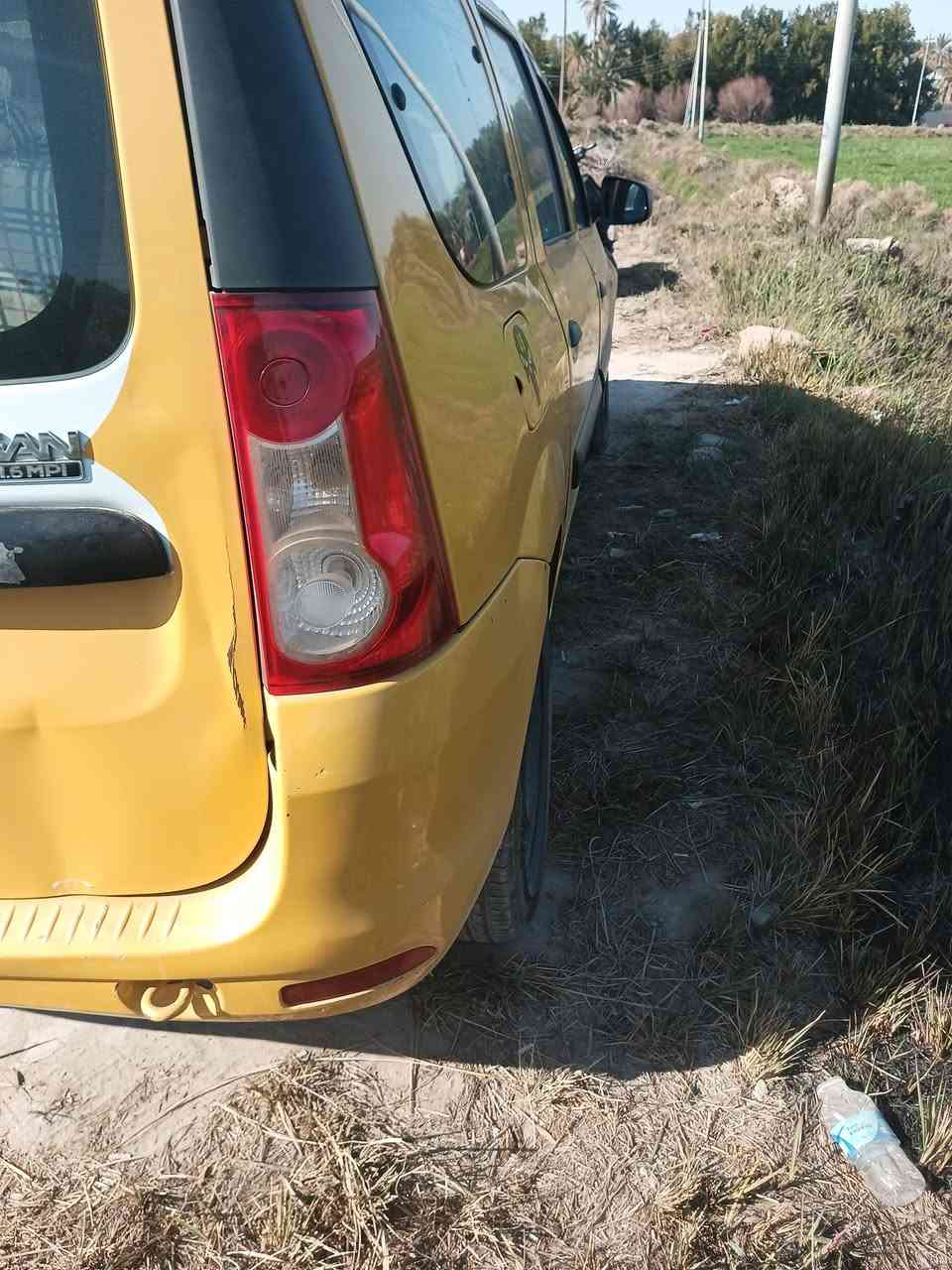 سلام عليكم رينو للبيع موديل 2011 العنوان  ديوانيه غماس  الستفسار انتصل  ***********
