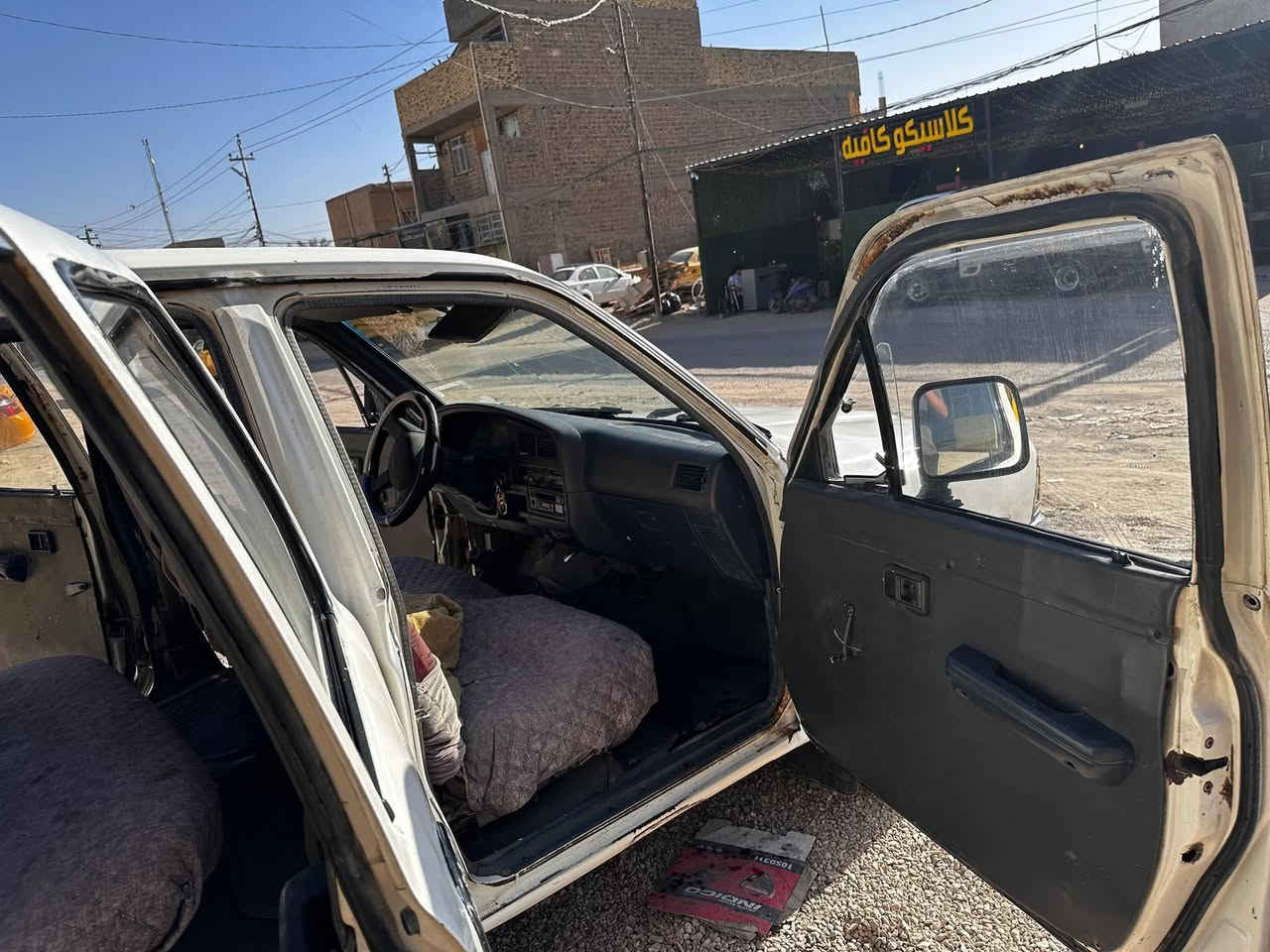 للبيع بيكم تيوته محرك كير شد جديد صبغ حداديه باتري تبريد كله جديد جاهزه السياره ما نقصها شي سنويه بسمنه لحد 27  كهربايات كلها شغاله عدا الزركات  موديل 89  مكان بابل حله للستفسار ***********. السعر 50
