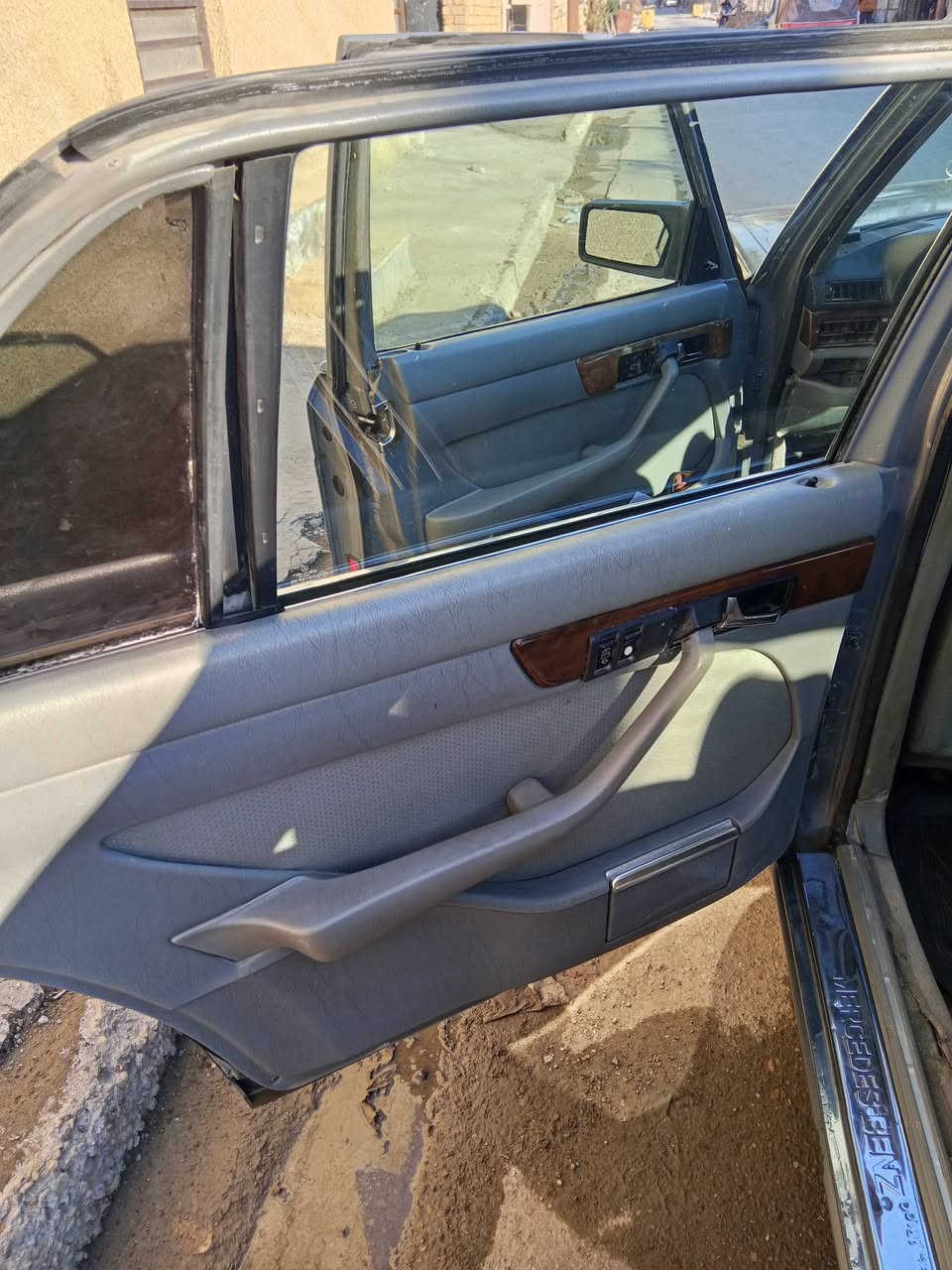 مكينة وكير وكسل وكاردن،ففتي0 300،تبريد كهربايات،كله،شغاله،غرفه،جديده،مال وارد،سياره،جاهزه،اي،نقص مابيهه,,,, ،تحويل مباشرسعرهه قفل،من،الخير35 العنوان بغداد الشعب***********
